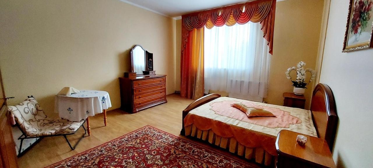 Hotel Bb Student Khoust Extérieur photo