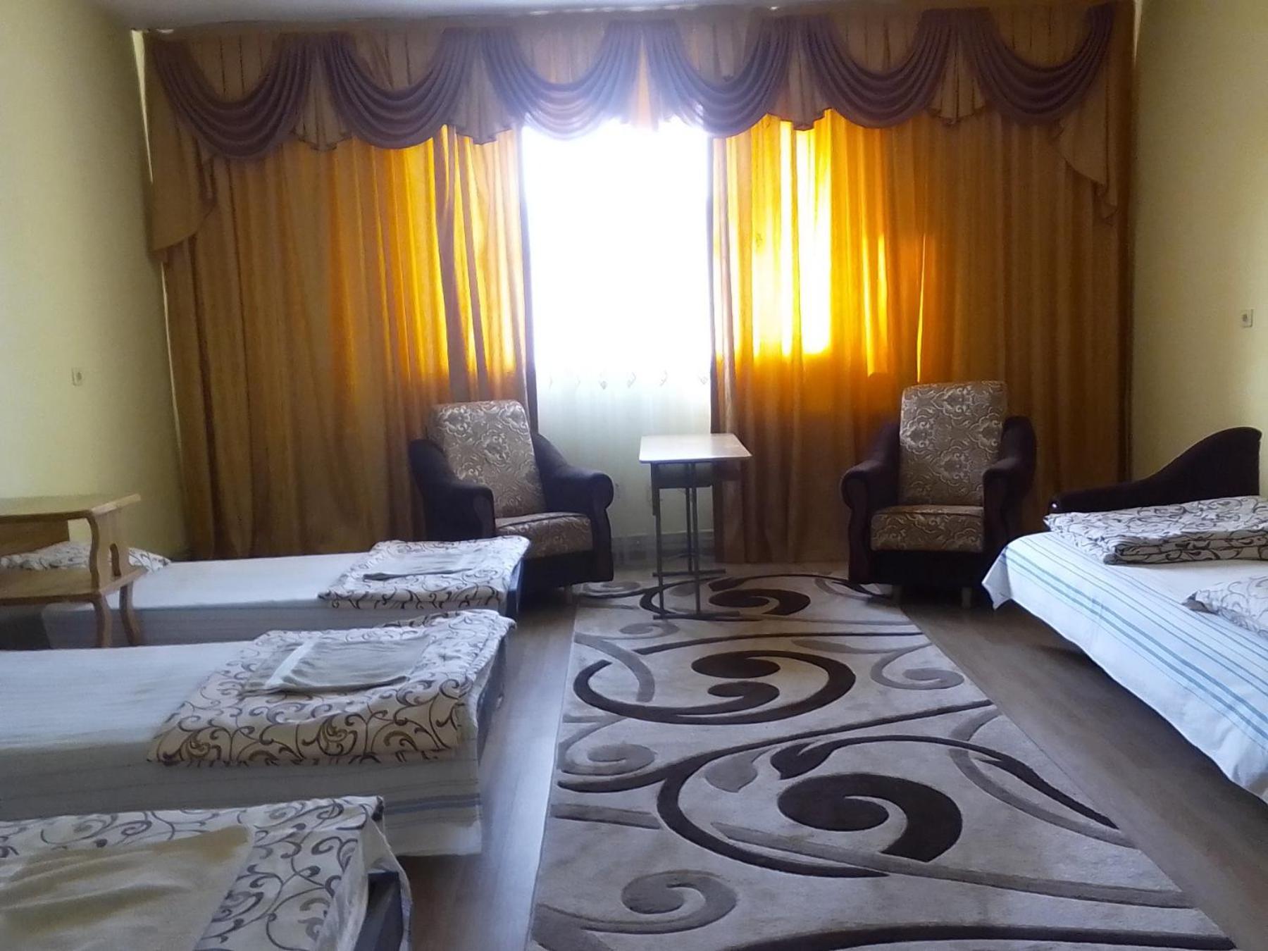 Hotel Bb Student Khoust Extérieur photo